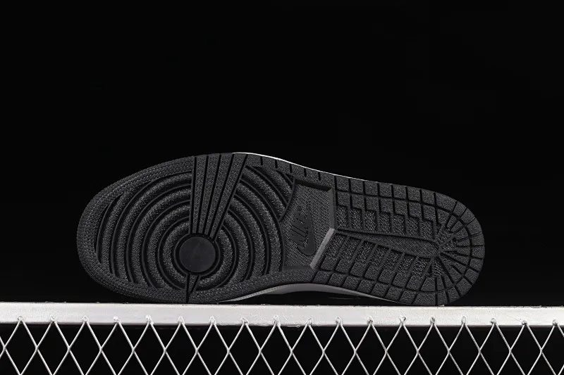 All categories Air Jordan Jordan series basketball shoes Air Jordan 1 Low G version pure original Air Jordan 1 Low "Light Smoke Grey" AJ1 Joe 1 Little Dior Smoke Gray 553558-030